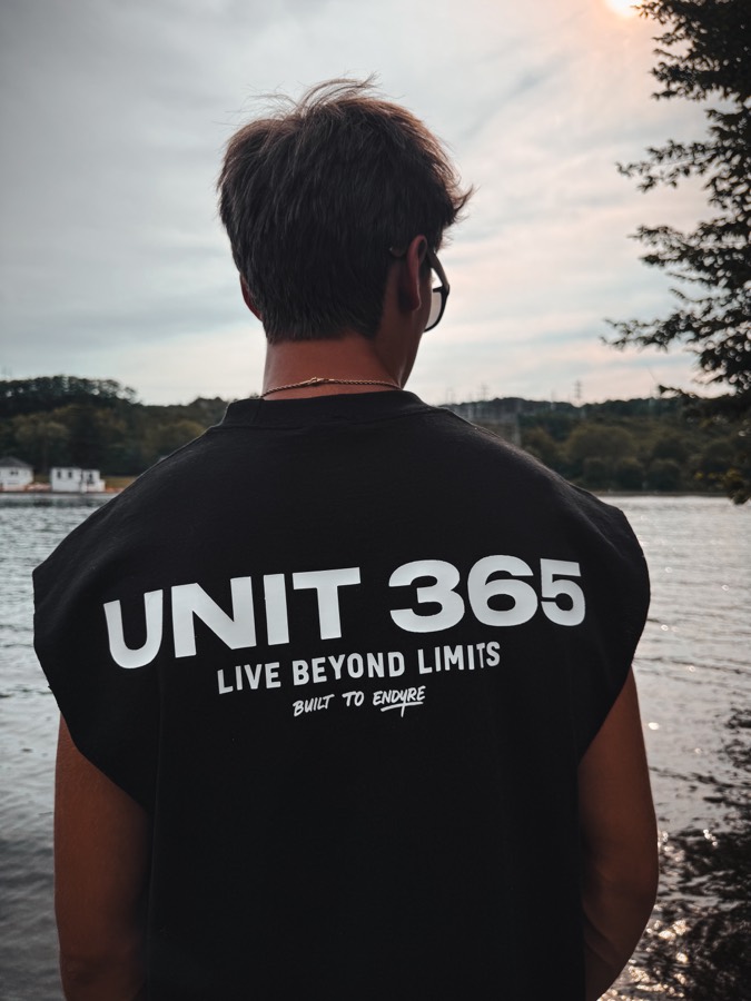UNIT 365 cutoff tee on model